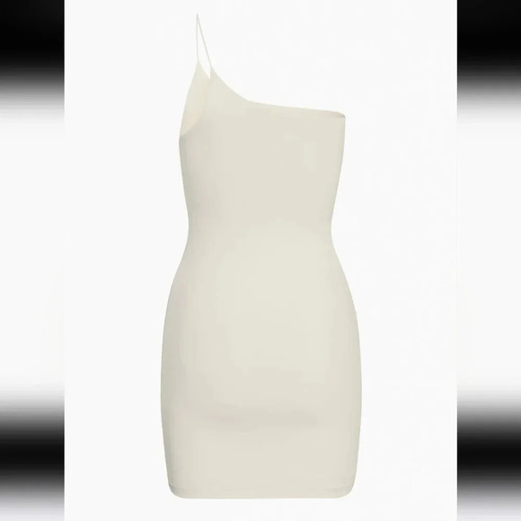 NWT Babaton Aritzia BOTTA CONTOUR DRESS in “white ” - Picture 5 of 16